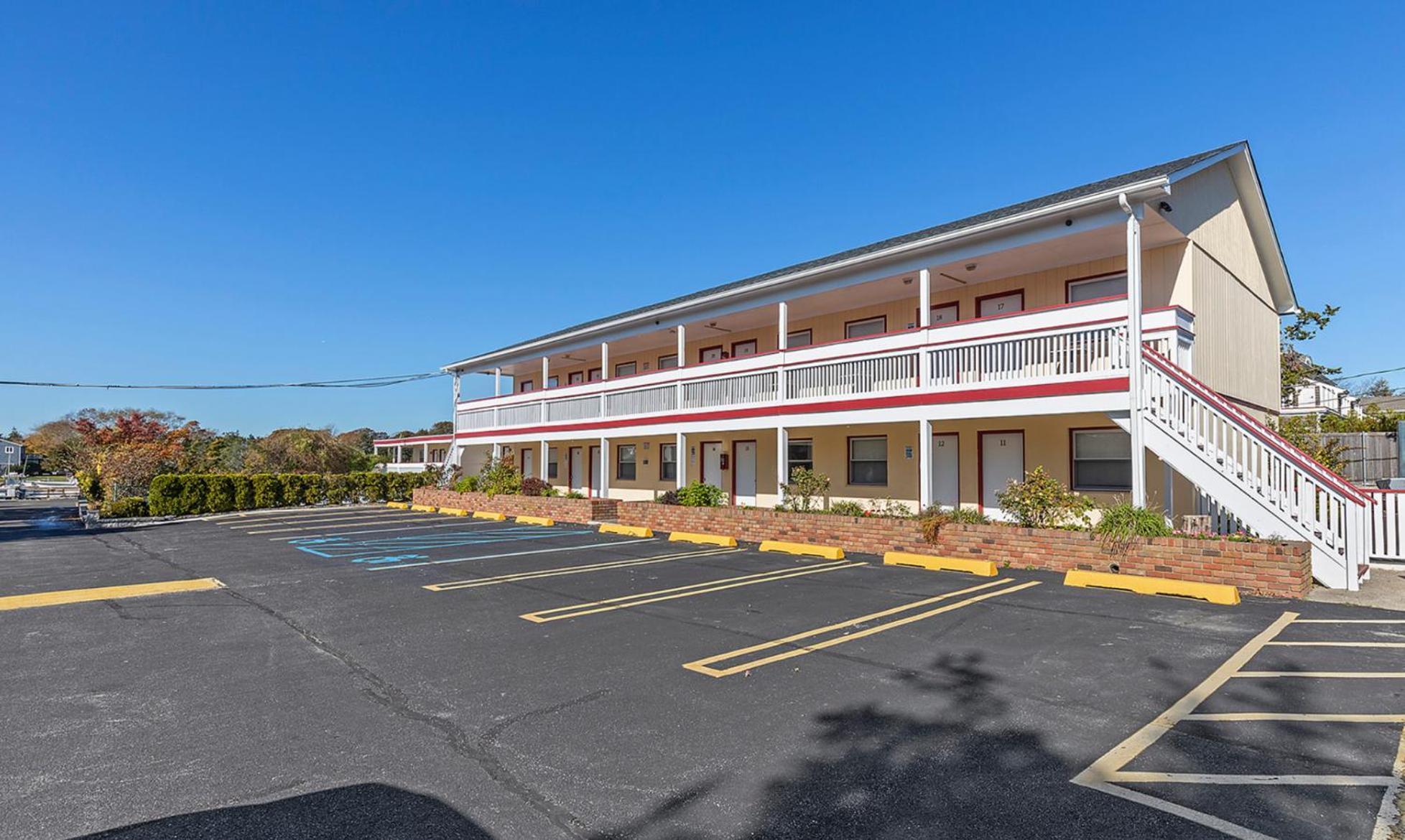 Bay Watch Hotel And Marina Hampton Bays Exteriér fotografie